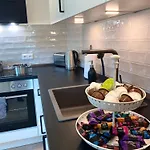 Penthouse - Zentral Und Genial Apartament