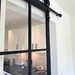 Penthouse - Zentral Und Genial Apartament