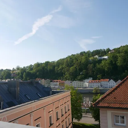 Penthouse - Zentral Und Genial Pasawa