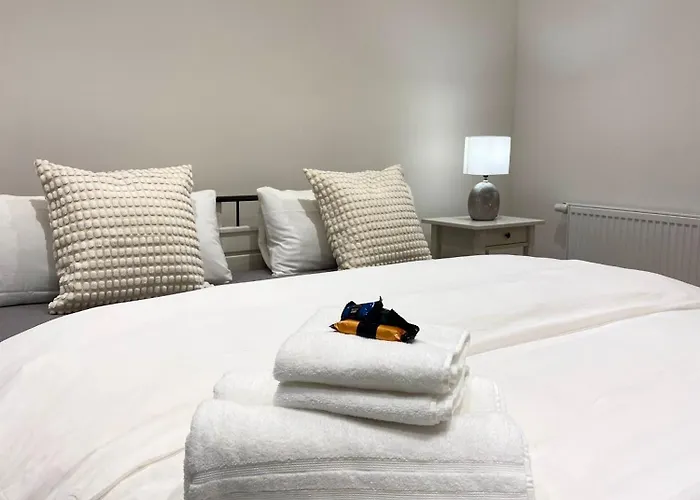 Penthouse - Zentral Und Genial Lägenhet Passau